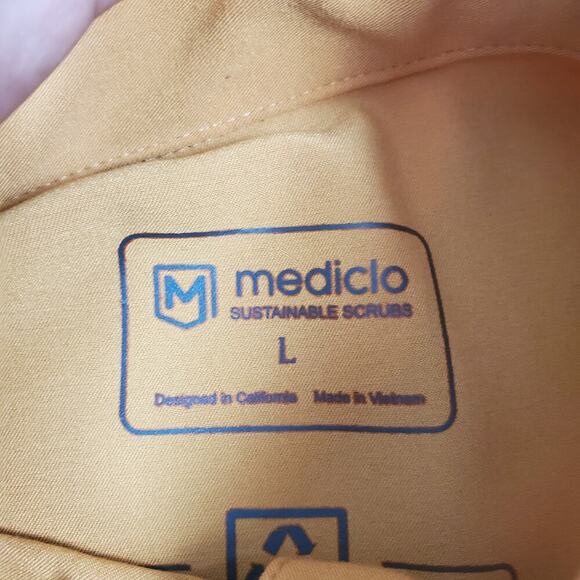 Mediclo Scrub Top Polo Collar Sz L Performance Fabric 2-Button Placket Stripe - Picture 7 of 11